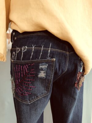 auffallend bestickte Jeans von Desigual, M second hand – Bild 6