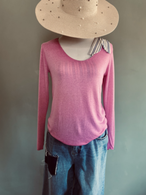 zarter, weicher Pullover, S-M – Bild 1