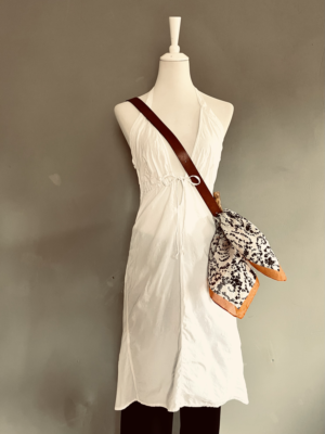 schönes weißes Kleid von Diesel, M – Bild 3