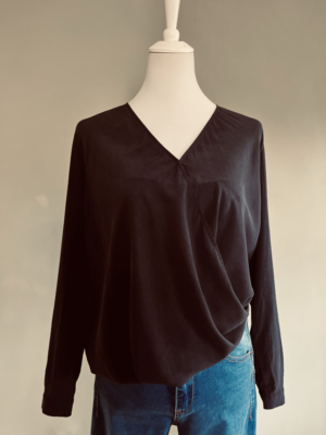 charmantes Seidenoberteil von COS, XS – Bild 3