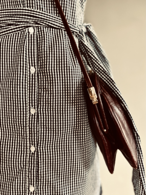 kleine dunkelrote Ledertasche – Bild 2