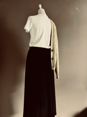 süßes T-Shirt mit Rose von H&M, M – Bild 4