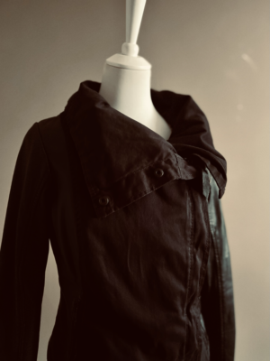 schöne Bikerjacke von tigha, L – Bild 5