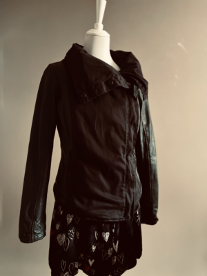 schöne Bikerjacke von tigha, L – Bild 7