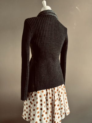 schöne warme Wolljacke, M-L – Bild 4