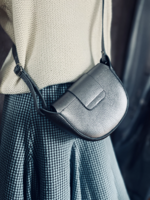 süße silberne Tasche von Santini – Bild 3