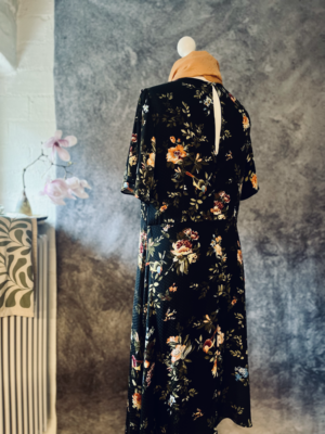 schönes Blumenkleid von H&M, XXL – Bild 6