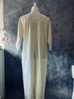 Künstlerisches Kleid aus Papier von Annette Görtz, XL – Bild 5