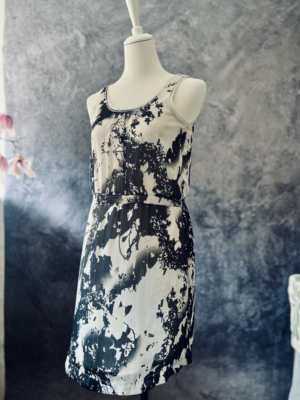 Zartes Seidenkleid von Esprit, XS – Bild 1