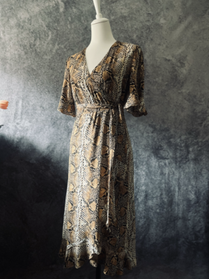 schönes Kleid von Summum, M – Bild 3