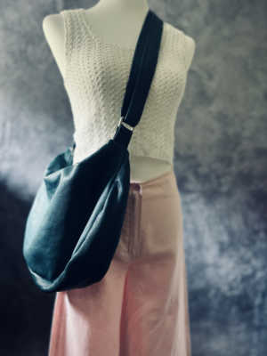 weiche Ledertasche in dunklem Türkis – Bild 4
