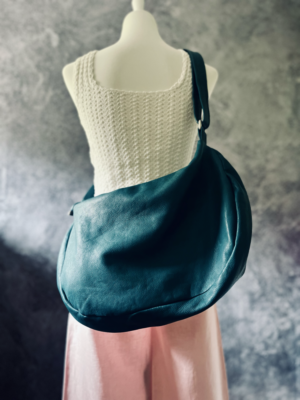 weiche Ledertasche in dunklem Türkis – Bild 3