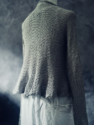handgefertigte Strickjacke von Esmeralda, S – Bild 2