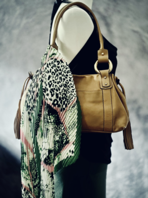 Schöne rehbraune Ledertasche von Abro – Bild 3